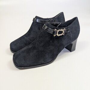 AJ Valenci Comfort Suede Ankle Boots 7W Black with Silver Accent Buckle